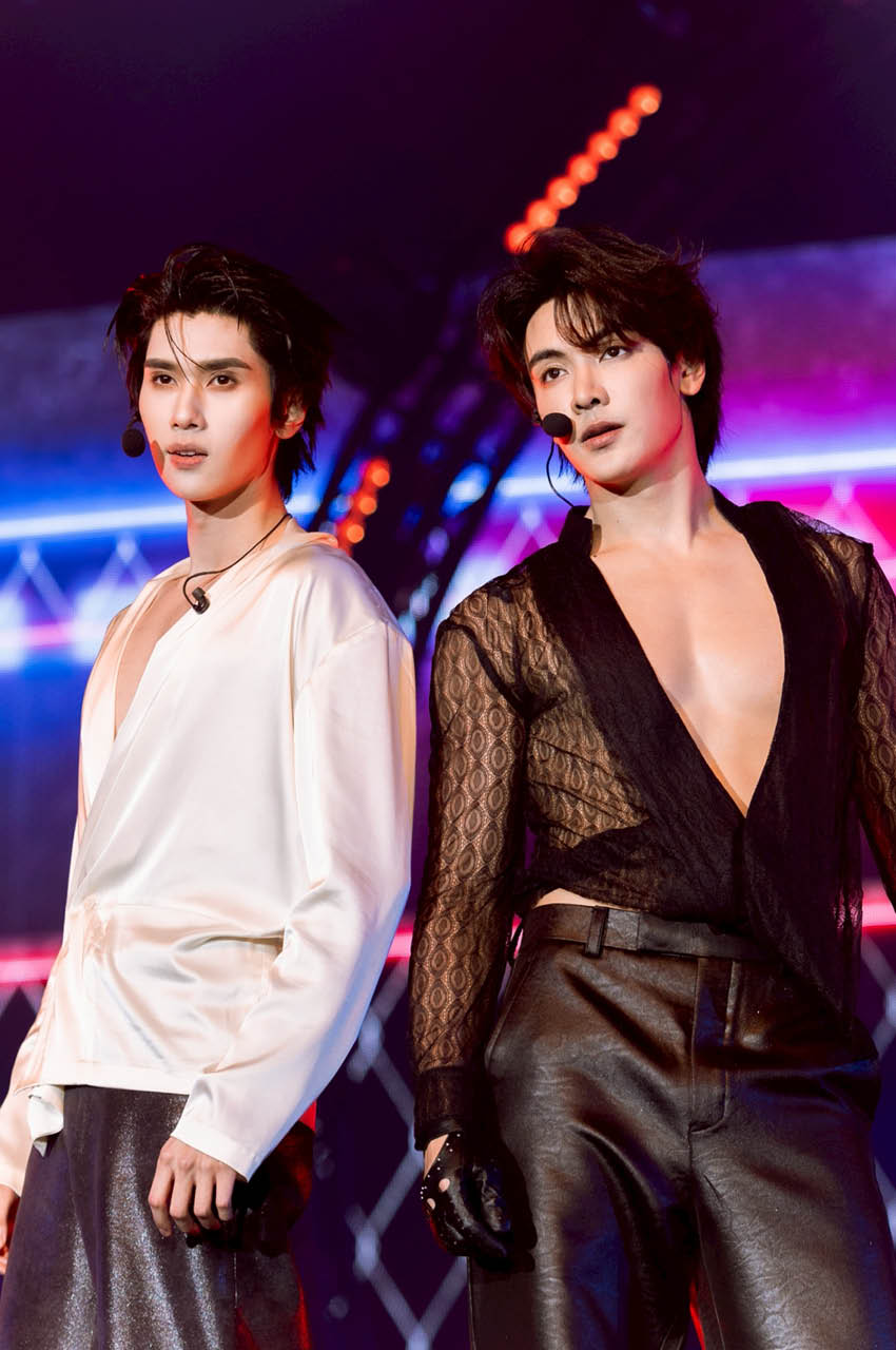 ภาพบรรยากาศงาน JOONG DUNK EYES ON YOU FANCON ที่มี จุง อาเชน และ ดัง ณัฎฐ์ฐชัย เป็นศิลปินหลัก 1