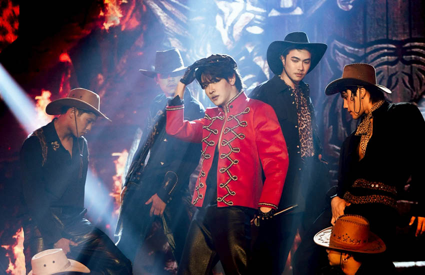 ภาพบรรยากาศงาน JOONG DUNK EYES ON YOU FANCON ที่มี จุง อาเชน และ ดัง ณัฎฐ์ฐชัย เป็นศิลปินหลัก 8