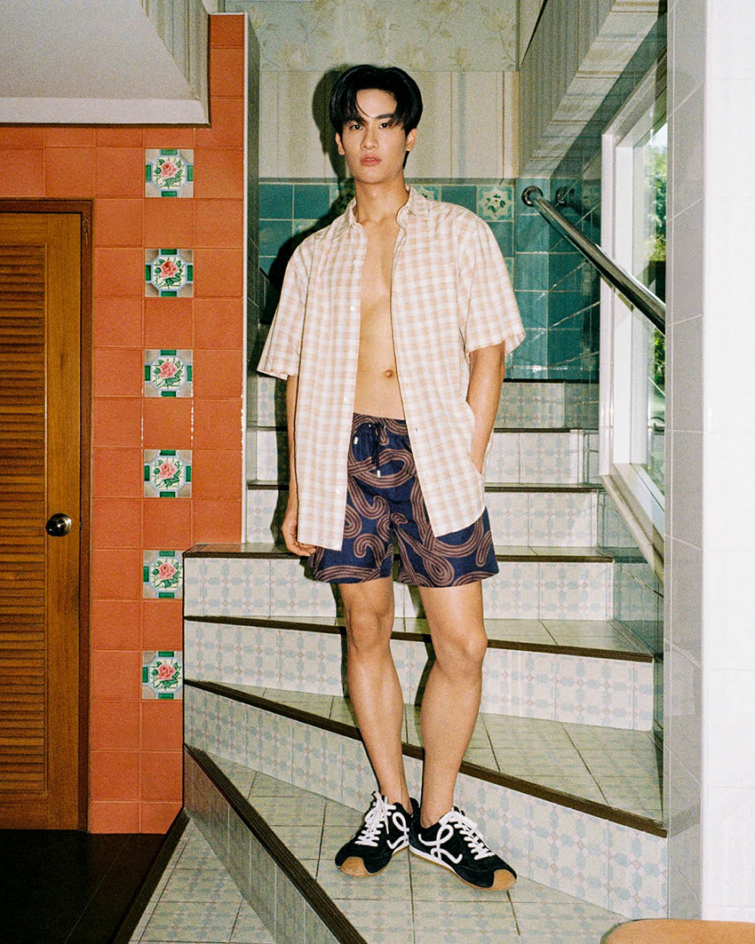 ภาพจากแคมเปญ LOEWE Songkran ที่นำเสนอการเฉลิมฉลองเทศกาลสงกรานต์ของประเทศไทย 2