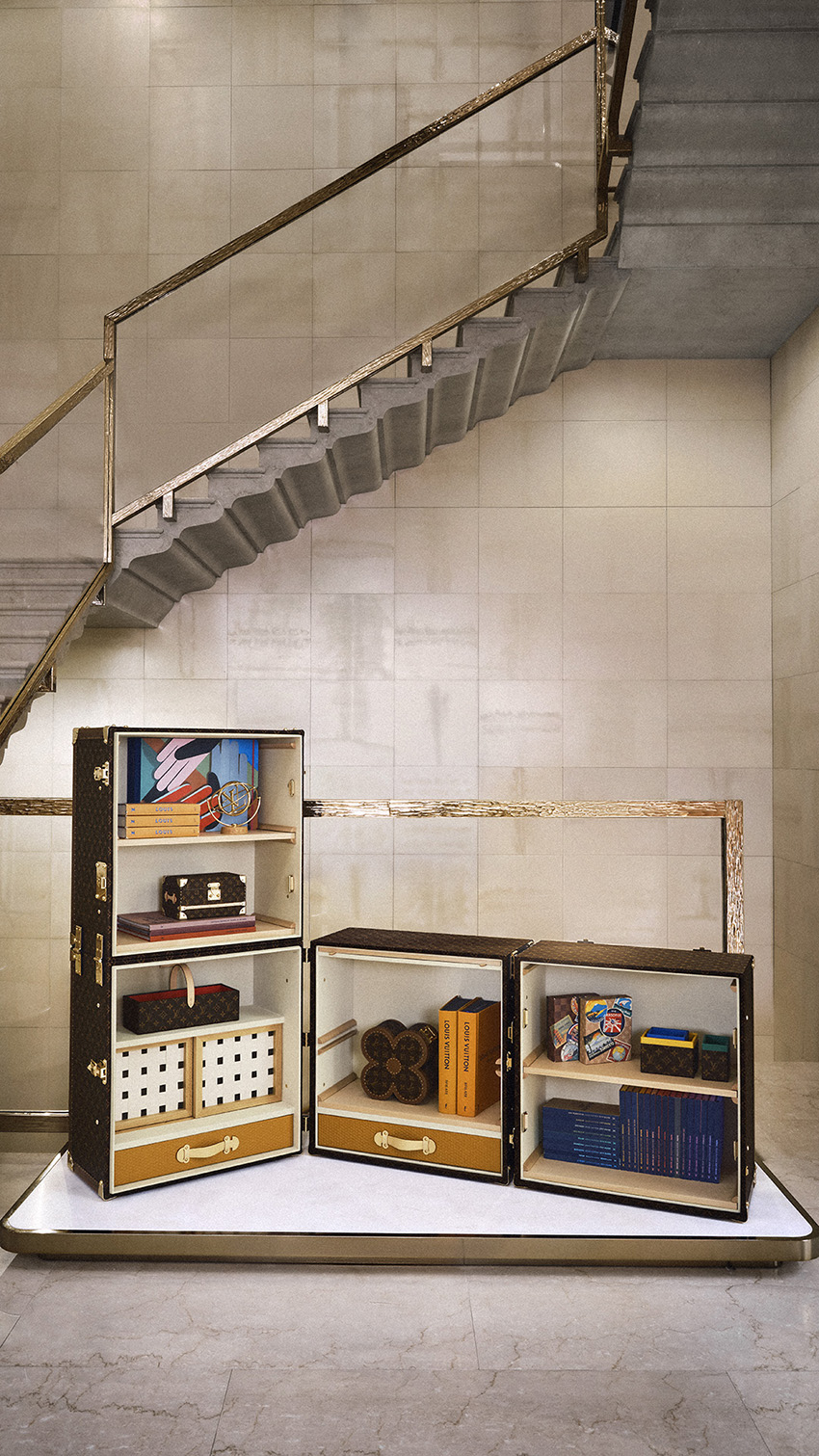 ภาพรวมบรรยากาศคอลเล็กชัน Louis Vuitton Objets Nomades ที่ Milan Design Week 2026 1