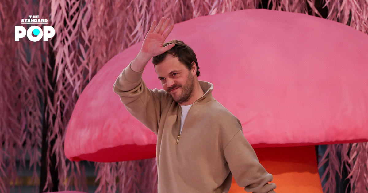 Matthieu Blazy ครีเอทีฟไดเรกเตอร์ของ CHANEL ที่ได้รับการคัดเลือกให้ติด 1 ใน 100 ผู้ทรงอิทธิพลของนิตยสาร TIME