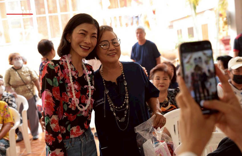 ณัฐพงษ์ เรืองปัญญาวุฒิ หัวหน้าพรรคประชาชน ร่วมงานประเพณีสงกรานต์และพบปะประชาชนที่จังหวัดเชียงใหม่และลำพูน 2