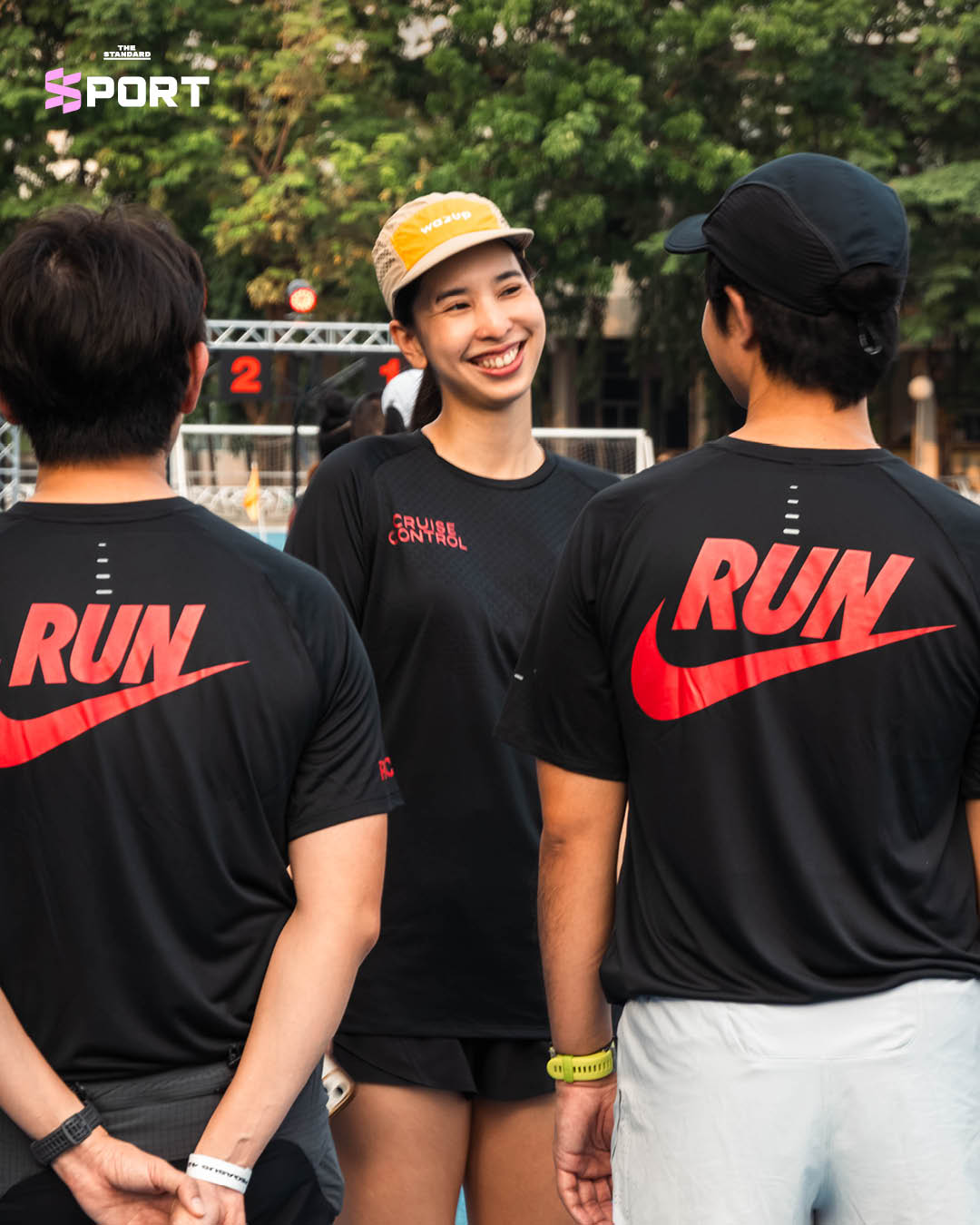 ภาพกิจกรรม FULL HORSE POWER แสดงรองเท้า Nike Pegasus 42 ในการแข่งวิ่ง 200 เมตรบนจุดออกตัวแบบม้าแข่ง 8