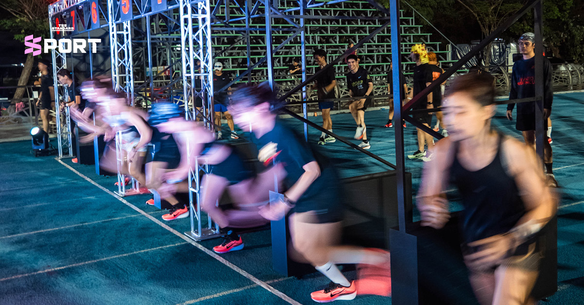 ภาพกิจกรรม FULL HORSE POWER แสดงรองเท้า Nike Pegasus 42 ในการแข่งวิ่ง 200 เมตรบนจุดออกตัวแบบม้าแข่ง