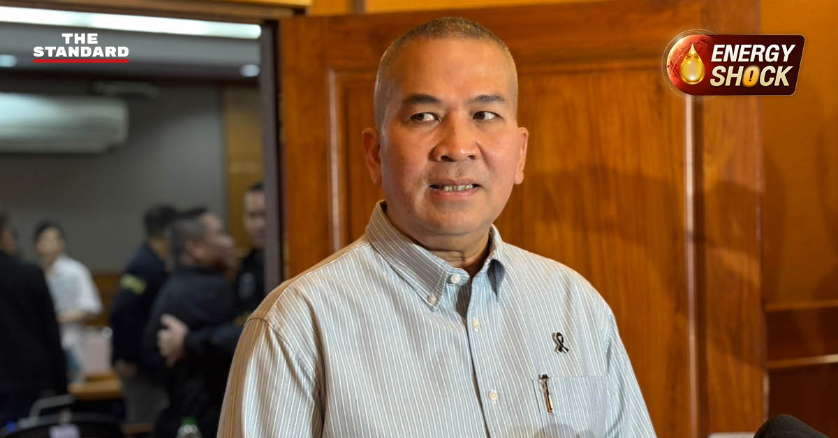 พล.ต.ท. รุทธพล เนาวรัตน์ รมว.ยุติธรรม แถลงข่าวเตรียมรับคดีกักตุนน้ำมันเป็นคดีพิเศษ