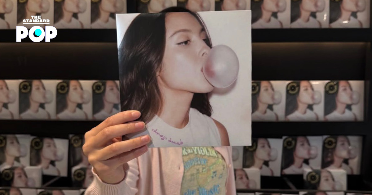 Olivia Rodrigo นักร้องสาวเจ้าของเพลง "drop dead"