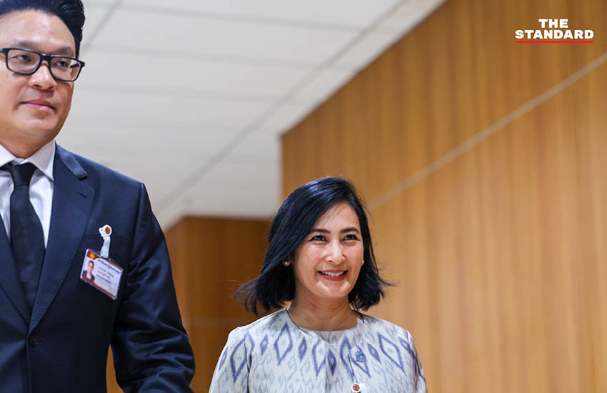 ภาพการแถลงข่าวของพรรคร่วมฝ่ายค้านยกระดับฝุ่น PM2.5 เป็นวิกฤตสุขภาพแห่งชาติ 5