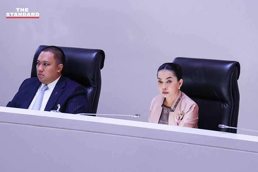 ภาพบรรยากาศการประชุมสภาผู้แทนราษฎรเพื่อแถลงนโยบายรัฐบาลวันที่สอง 9