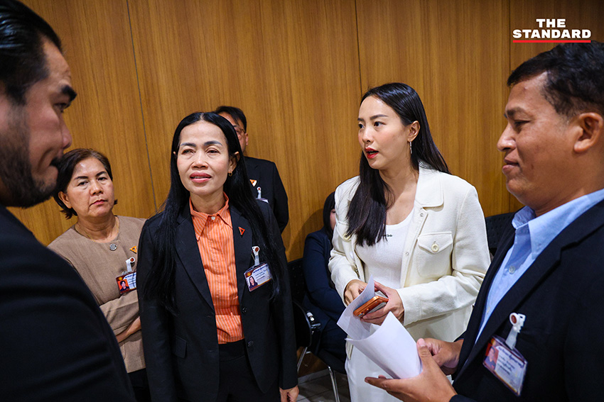 ภาพ สส. พรรคประชาชน แถลงข่าวฝาก 4 การบ้านถึง จุลพันธ์ รมว. แรงงานคนใหม่ เน้นปราบทุจริต 2