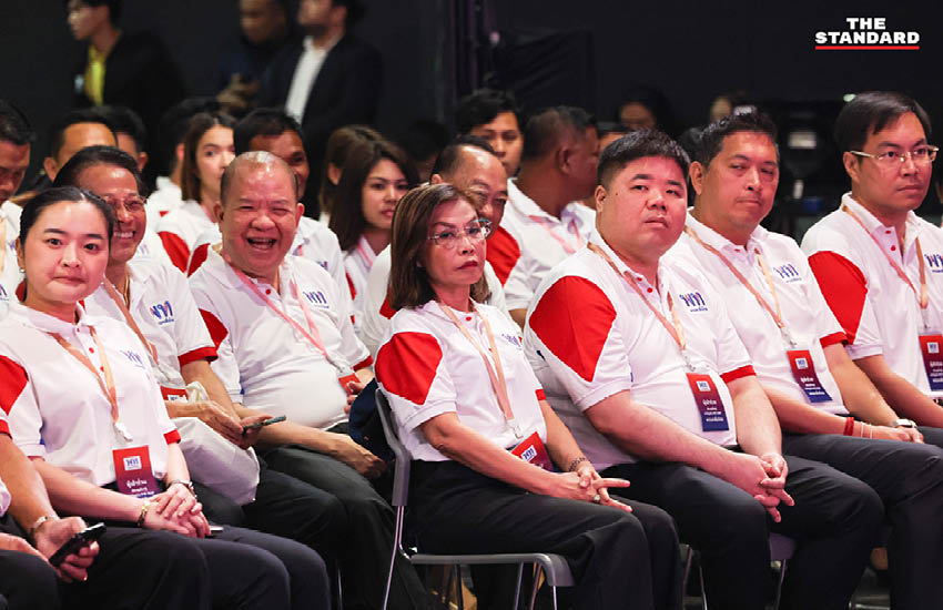 พรรคเพื่อไทยจัดการประชุมใหญ่สามัญประจำปี พร้อมปรับโครงสร้างกรรมการบริหารพรรค และจัดกิจกรรมรดน้ำดำหัว 5