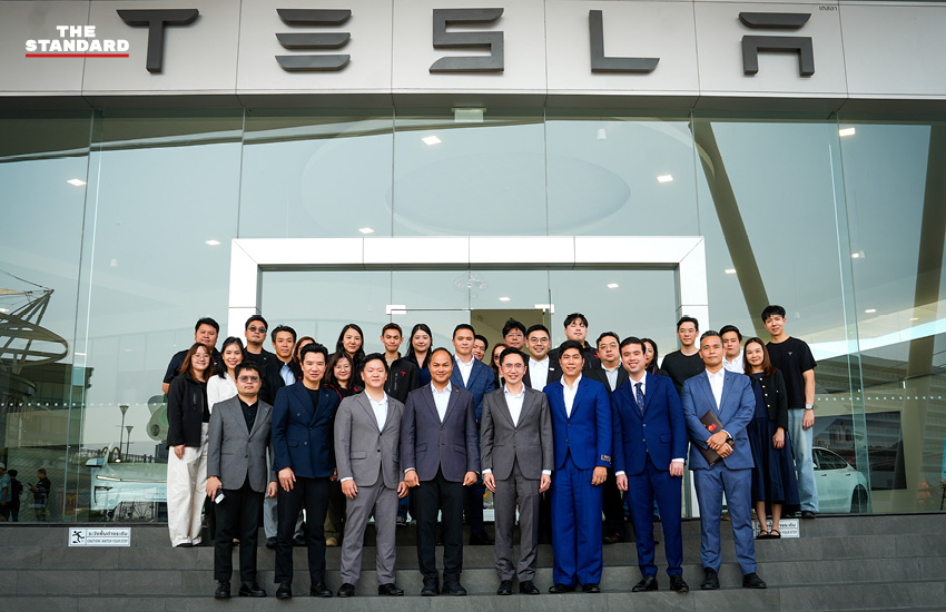 ศ.ดร.ยศชนัน วงศ์สวัสดิ์ และตัวแทนพรรคเพื่อไทย หารือกับผู้บริหาร Tesla เรื่อง Physical AI 1