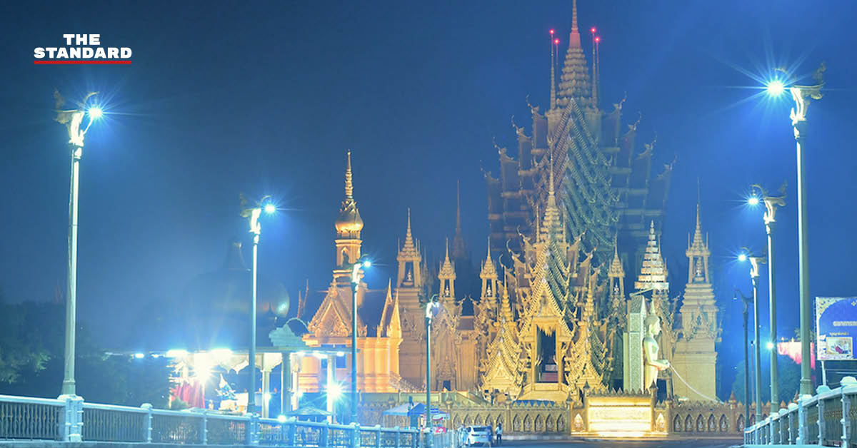 ภาพสถานการณ์ฝุ่น PM 2.5 ในพื้นที่อำเภอเมืองพิษณุโลก ซึ่งอยู่ในระดับ 'สีแดง' และมีค่า AQI สูงถึง 160