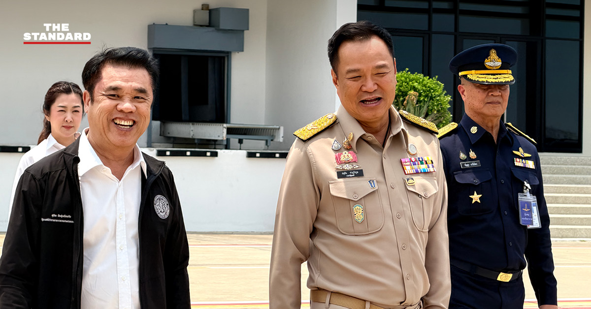 นายกรัฐมนตรี อนุทิน ชาญวีรกูล ลงพื้นที่ติดตามสถานการณ์ไฟป่าและฝุ่น PM2.5 ที่จังหวัดเชียงใหม่ พร้อมตรวจเยี่ยมการใช้โดรนดับไฟ