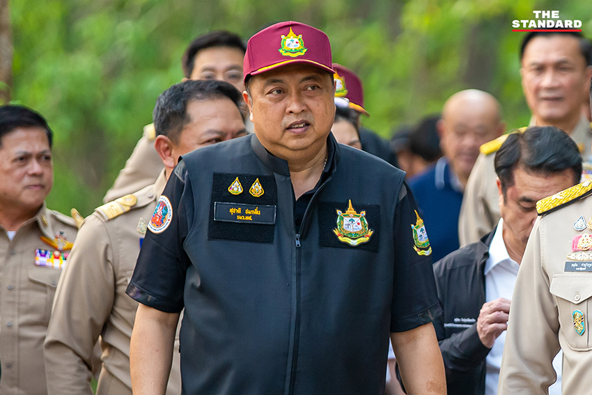 นายกรัฐมนตรี อนุทิน ชาญวีรกูล ลงพื้นที่ติดตามสถานการณ์และบัญชาการภารกิจดับไฟป่าในพื้นที่ภาคเหนือ 4