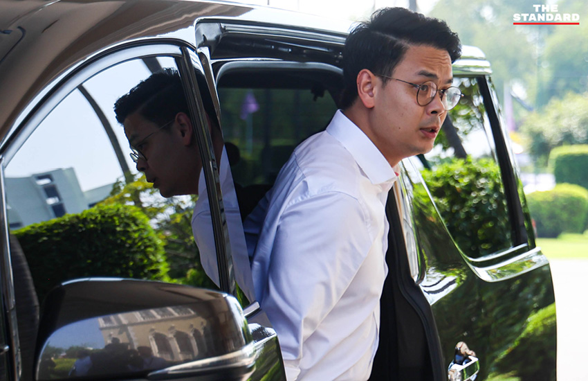 นายกรัฐมนตรี อนุทิน ชาญวีรกูล เป็นประธานการประชุมคณะรัฐมนตรีนัดแรกที่ทำเนียบรัฐบาล 10