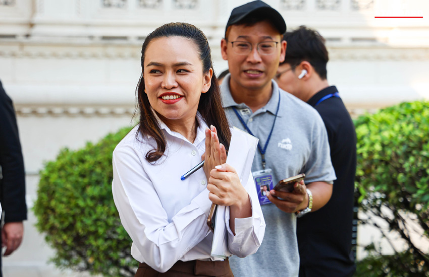 นายกรัฐมนตรี อนุทิน ชาญวีรกูล เป็นประธานการประชุมคณะรัฐมนตรีนัดแรกที่ทำเนียบรัฐบาล 20