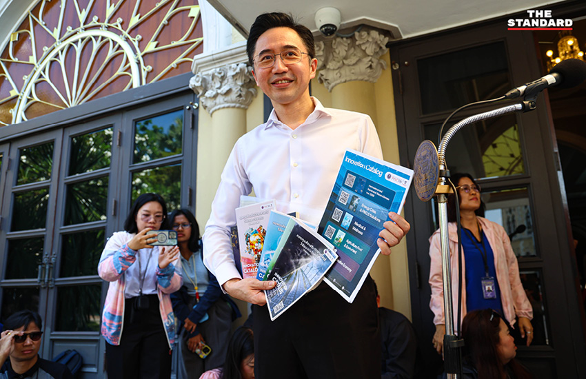 นายกรัฐมนตรี อนุทิน ชาญวีรกูล เป็นประธานการประชุมคณะรัฐมนตรีนัดแรกที่ทำเนียบรัฐบาล 6