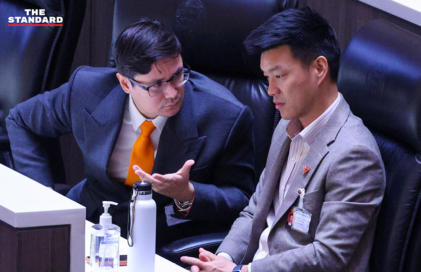 นายกฯ อนุทิน ชาญวีรกูล ขณะแถลงนโยบายต่อรัฐสภา พร้อมรับฟังข้อเสนอแนะต่างๆ 9