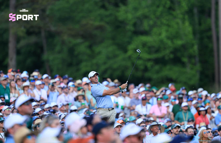 รอรี แม็คอิลรอย ฉลองชัยชนะคว้ากรีนแจ็คเก็ตในศึก มาสเตอร์ส เป็นปีที่สองติดต่อกัน 2