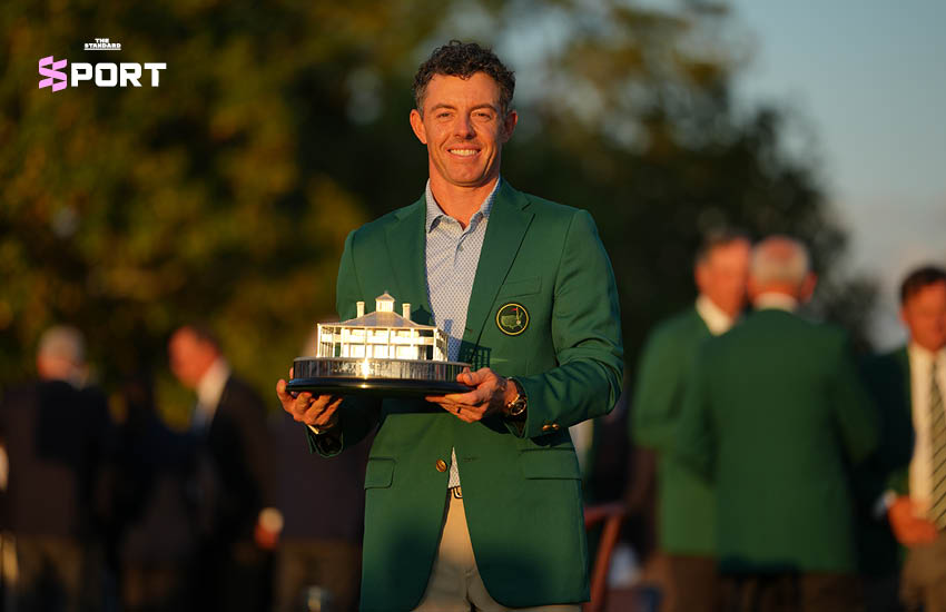 รอรี แม็คอิลรอย ฉลองชัยชนะคว้ากรีนแจ็คเก็ตในศึก มาสเตอร์ส เป็นปีที่สองติดต่อกัน 3