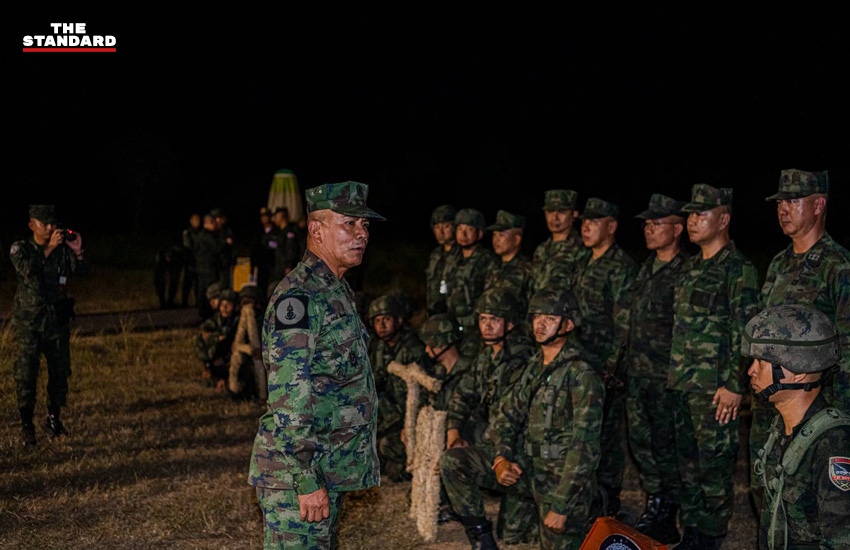 ผบ.ทร. ตรวจเยี่ยม การฝึกยิงอาวุธทางยุทธวิธี ทั้งกลางวันและกลางคืน 4