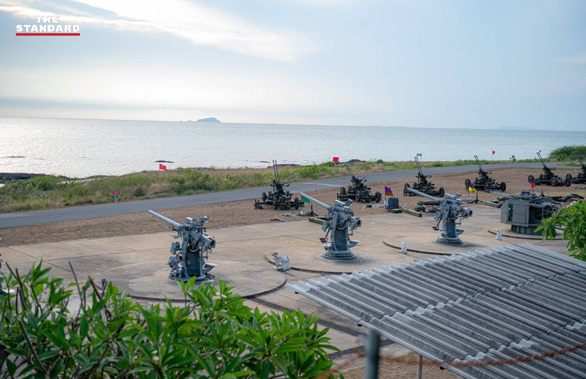 ผบ.ทร. ตรวจเยี่ยม การฝึกยิงอาวุธทางยุทธวิธี ทั้งกลางวันและกลางคืน 6