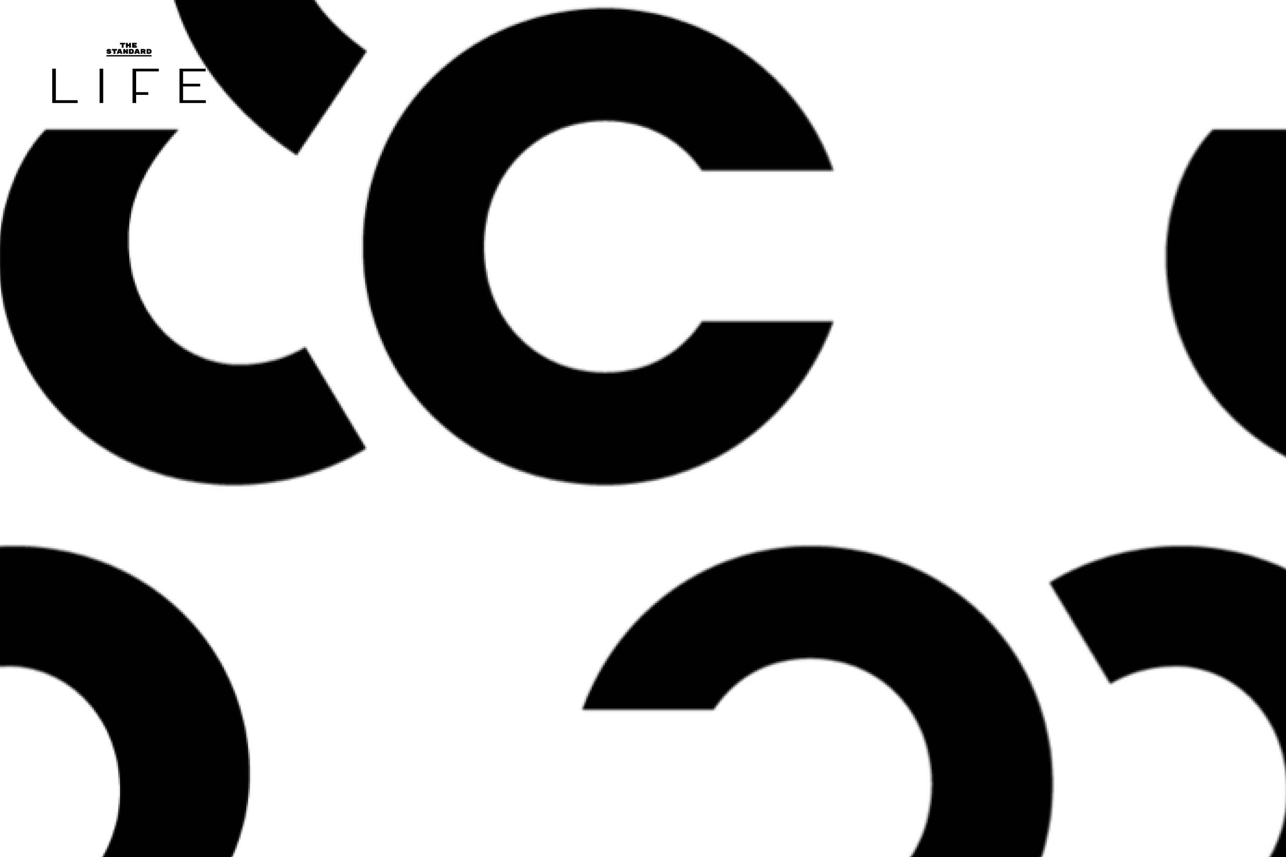 ภาพโลโก้ SC และโฉมชฎา กุลดิลก หัวหน้าสายงานกลยุทธ์แบรนด์และสื่อสารองค์กร พูดคุยเกี่ยวกับการรีแบรนด์ครั้งใหญ่ 6