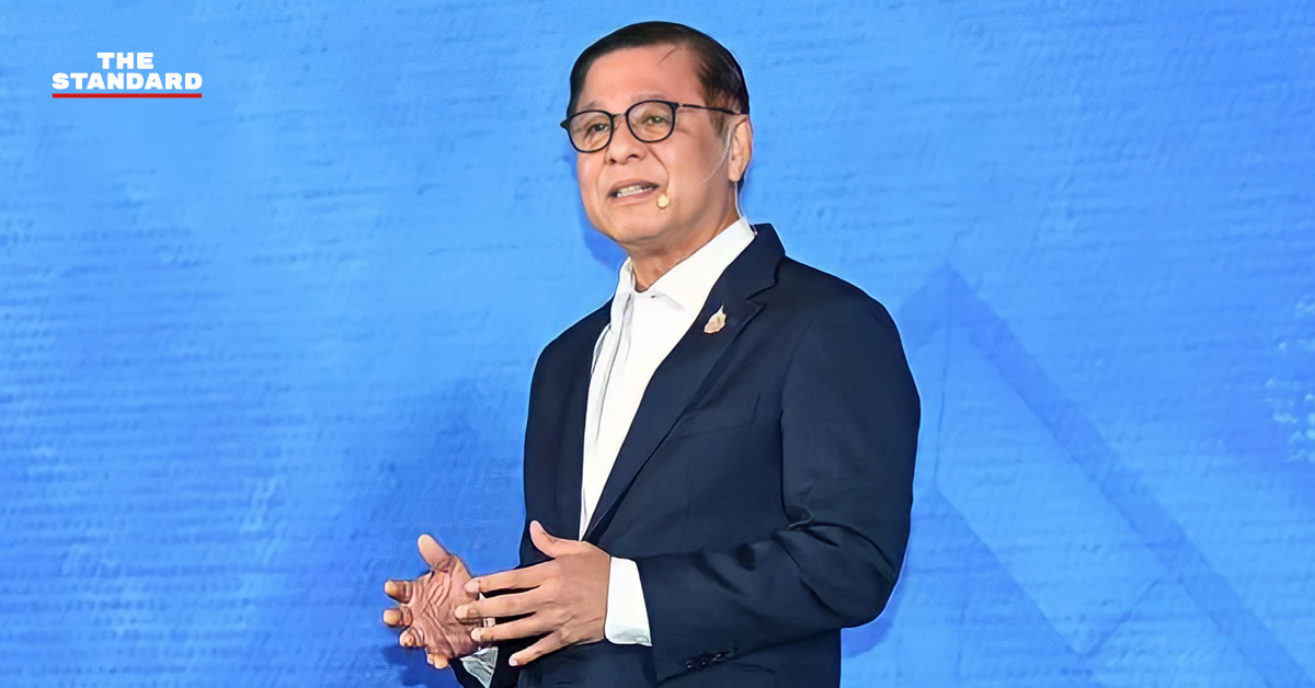 สีหศักดิ์ พวงเกตุแก้ว รัฐมนตรีต่างประเทศ กำลังแถลงวิสัยทัศน์การทูตไทย 2.0