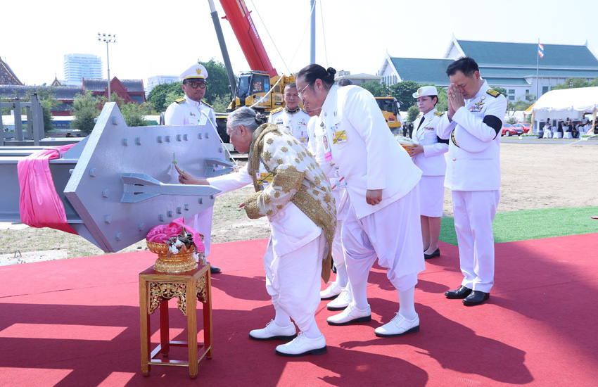 สมเด็จพระกนิษฐาธิราชเจ้า กรมสมเด็จพระเทพรัตนราชสุดาฯ สยามบรมราชกุมารี ทรงประกอบพิธียกเสาพระเมรุมาศ 6