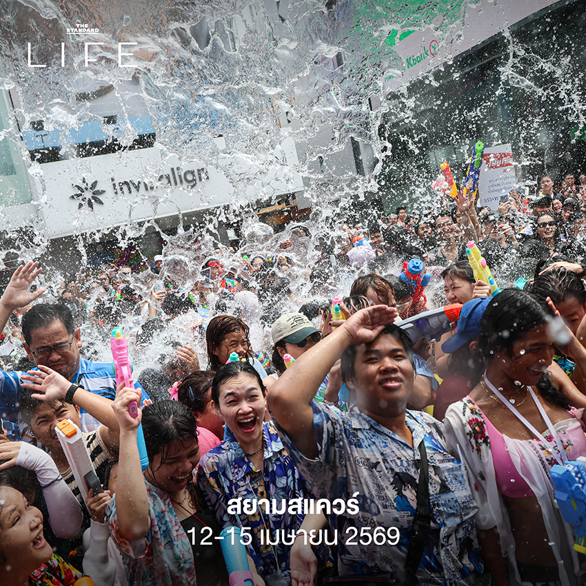 ภาพผู้คนสนุกสนานกับการเล่นน้ำสงกรานต์ใน กรุงเทพฯ ปี 2569 บริเวณจุดเล่นน้ำฟรี 15 แห่ง 9