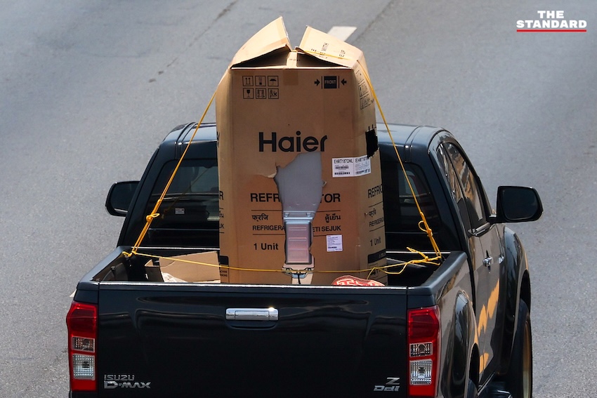 สภาพการจราจรบนถนนพหลโยธินช่วงเทศกาลสงกรานต์ปี 2569 มีรถยนต์หนาแน่นและประชาชนเดินทางกลับภูมิลำเนา 8