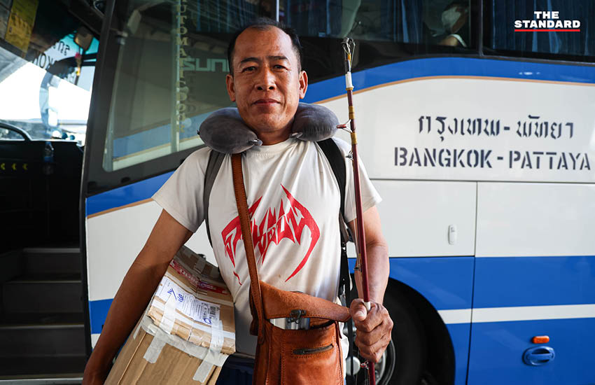 ภาพบรรยากาศประชาชนจำนวนมากเดินทางกลับภูมิลำเนาในช่วงเทศกาล สงกรานต์ ที่สถานีขนส่งผู้โดยสารกรุงเทพฯ (จตุจักร) หรือ หมอชิต 2 11
