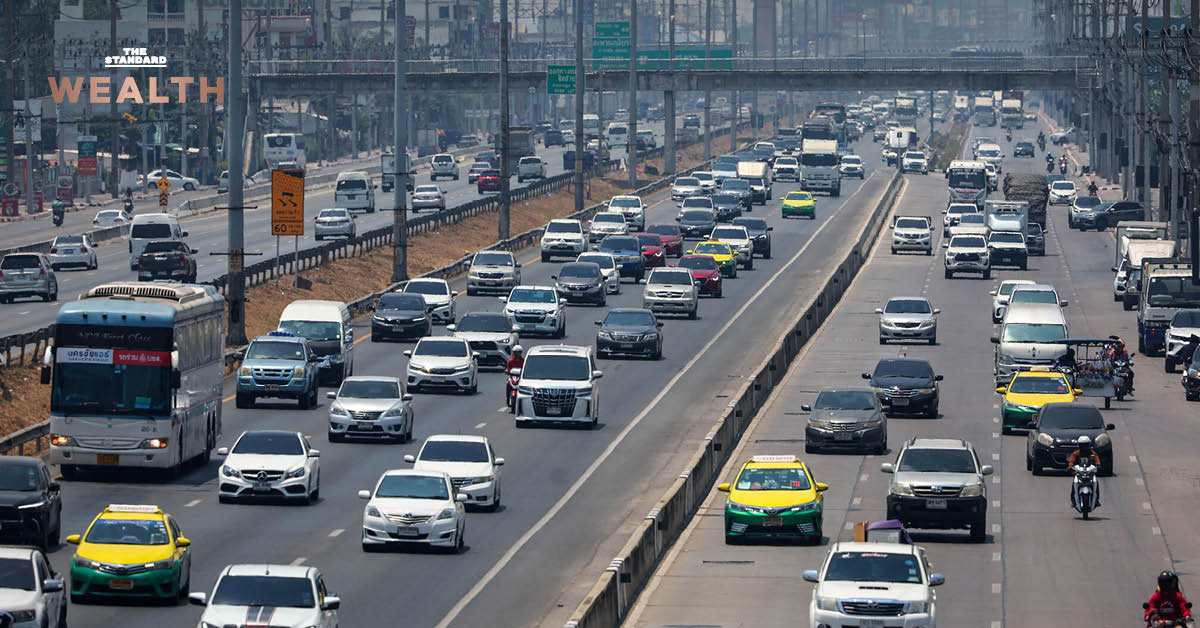 ภาพอินโฟกราฟิกแสดงตัวเลขการเดินทางช่วงสงกรานต์ ปี 2569 ที่ 26.5 ล้านคัน และแนวโน้มประกันภัยที่เน้นความคุ้มครองสั้นและยืดหยุ่น