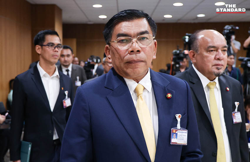 สส.และ สว.สามจังหวัดชายแดนใต้ แถลงข่าวเรียกร้องนายกฯ เร่งคลี่คลายคดีลอบยิง สส.กมลศักดิ์ 7