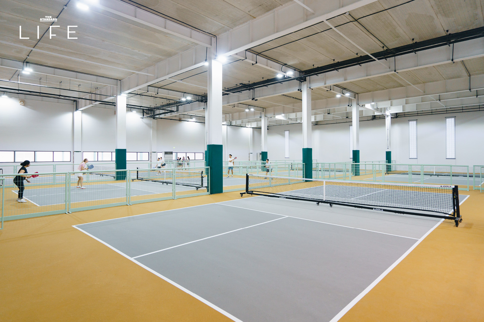 ภาพคอร์ต Pickleball ภายใน Sterling สเปซกีฬาและเวลเนสแห่งใหม่ใจกลางสุขุมวิท 24 15