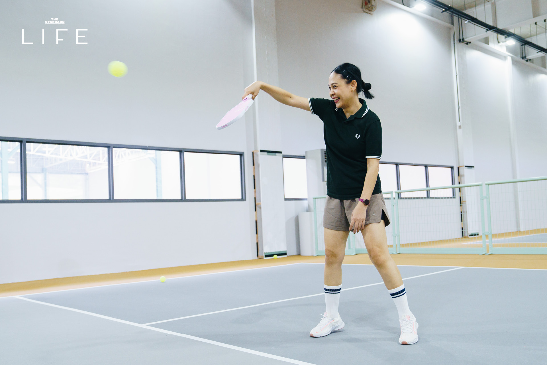 ภาพคอร์ต Pickleball ภายใน Sterling สเปซกีฬาและเวลเนสแห่งใหม่ใจกลางสุขุมวิท 24 27