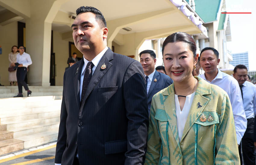 สุริยะ จึงรุ่งเรืองกิจ รัฐมนตรีว่าการกระทรวงเกษตรและสหกรณ์ แถลงนโยบายหลังเข้าทำงานวันแรก พร้อมตั้งวอร์รูมเร่งด่วนและเตรียมบินรัสเซียเจรจานำเข้าปุ๋ยยูเรีย 1