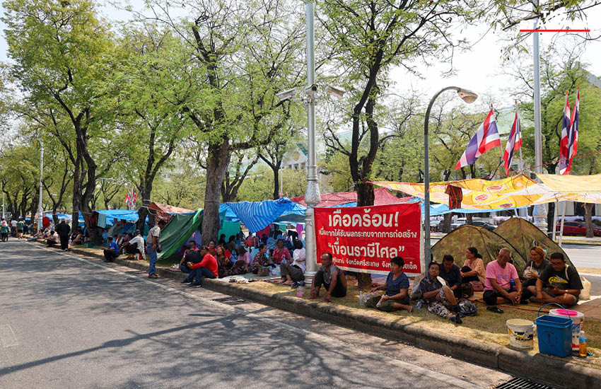 สุริยะ จึงรุ่งเรืองกิจ รัฐมนตรีว่าการกระทรวงเกษตรและสหกรณ์ แถลงนโยบายหลังเข้าทำงานวันแรก พร้อมตั้งวอร์รูมเร่งด่วนและเตรียมบินรัสเซียเจรจานำเข้าปุ๋ยยูเรีย 11