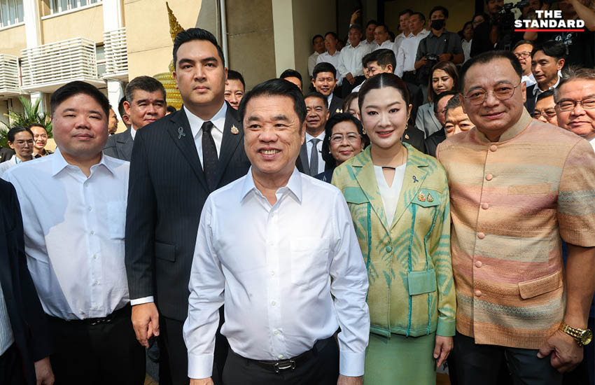 สุริยะ จึงรุ่งเรืองกิจ รัฐมนตรีว่าการกระทรวงเกษตรและสหกรณ์ แถลงนโยบายหลังเข้าทำงานวันแรก พร้อมตั้งวอร์รูมเร่งด่วนและเตรียมบินรัสเซียเจรจานำเข้าปุ๋ยยูเรีย 2