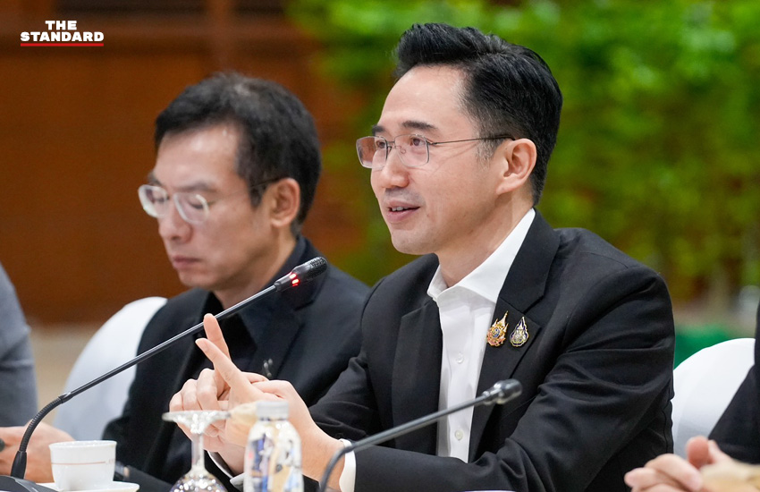 ภาพ ศ.ดร.ยศชนัน วงศ์สวัสดิ์ รองนายกรัฐมนตรีและรัฐมนตรีว่าการกระทรวง อว. 1