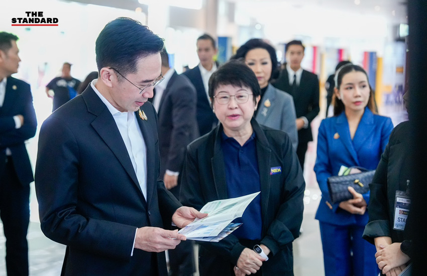 ภาพ ศ.ดร.ยศชนัน วงศ์สวัสดิ์ รองนายกรัฐมนตรีและรัฐมนตรีว่าการกระทรวง อว. 3