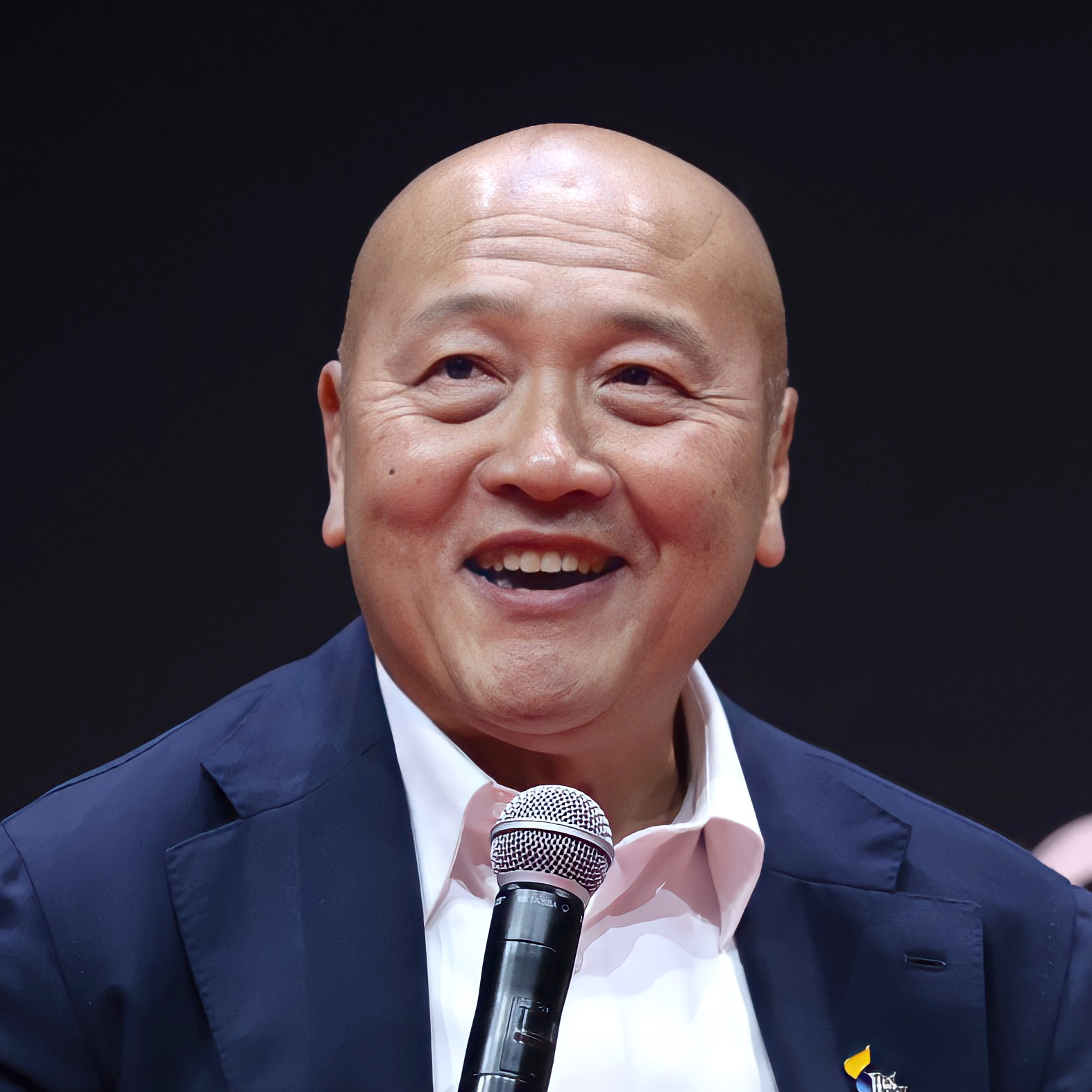 ธีรพงศ์
จันศิริ