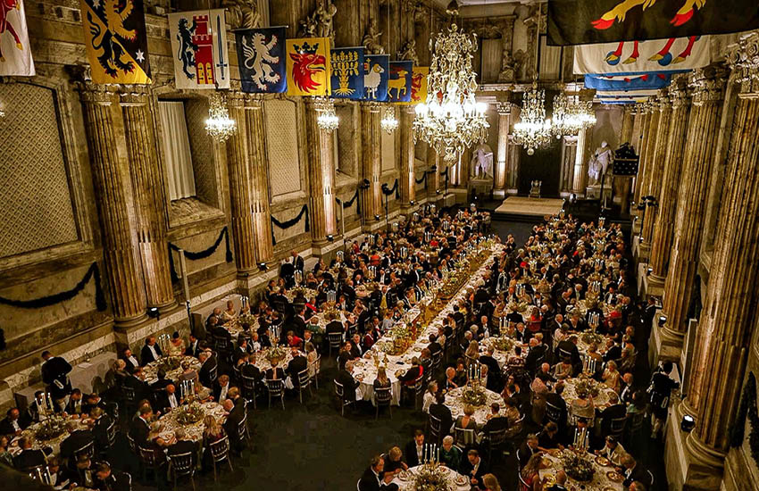 thai-royals-attend-sweden-king-birthday-celebration