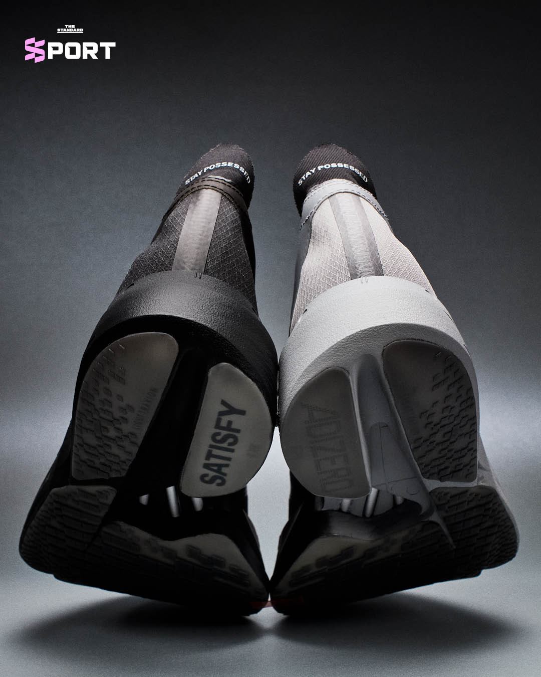 ภาพรองเท้าวิ่ง adidas x SATISFY รุ่น ADIZERO ADIOS PRO 4 ที่เปิดตัวในคอลเลกชันลิมิเต็ด 3