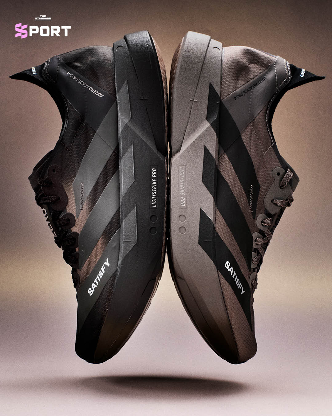 ภาพรองเท้าวิ่ง adidas x SATISFY รุ่น ADIZERO ADIOS PRO 4 ที่เปิดตัวในคอลเลกชันลิมิเต็ด 5