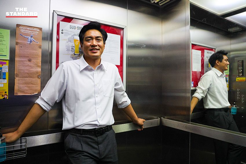 ชัยวัฒน์ สถาวรวิจิตร แถลงข่าวเปิดตัวระบบ ‘Bangkok Red Flag AI’ สำหรับจับโกงและสืบทุจริตในกรุงเทพฯ 10