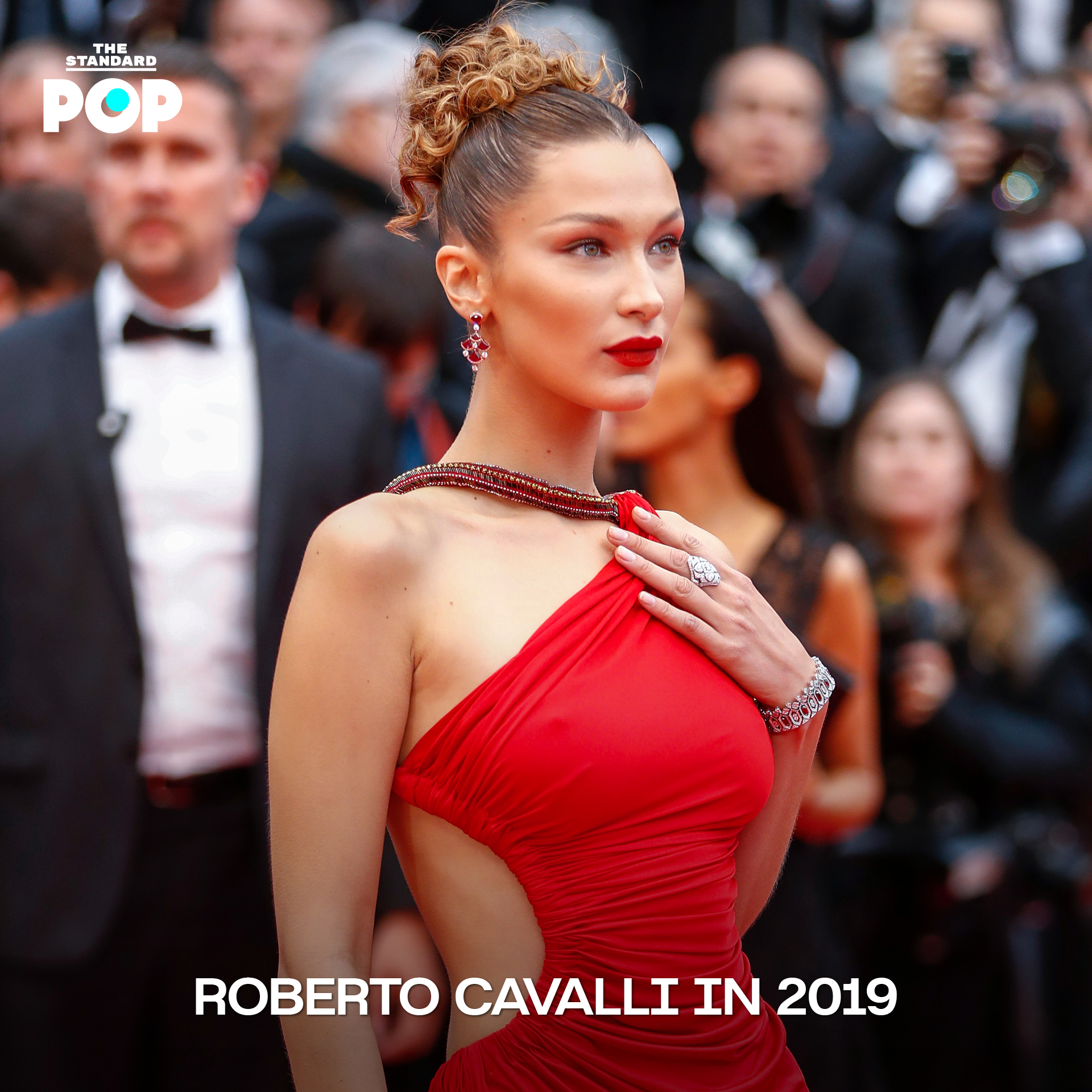 ภาพ Bella Hadid ในชุดเดรสไอคอนิกบนพรมแดงเทศกาลหนังเมืองคานส์ 3