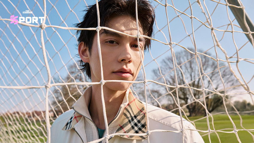 ภาพโปรโมตแคมเปญ ‘A Good Sport’ ของ Burberry ที่มีนักฟุตบอลและคนดังร่วมถ่ายทอดวัฒนธรรมแฟนบอล 2