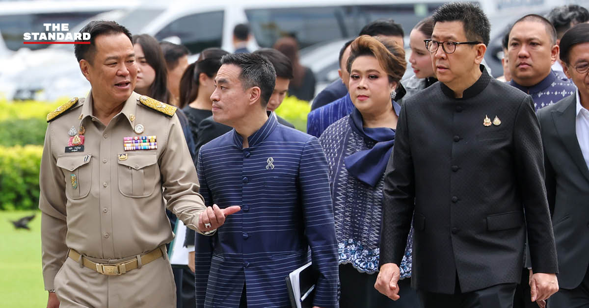 ภาพกราฟิกข่าว ครม. อนุมัติแต่งตั้งโยกย้ายข้าราชการและต่อเวลาอธิบดีกรมราง