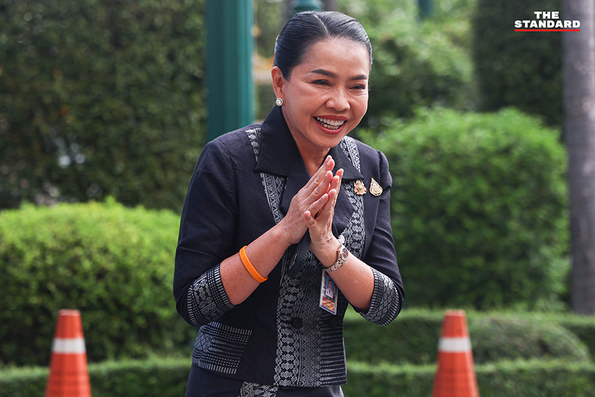 ภาพถ่ายนายกฯ อนุทิน ชาญวีรกูล เป็นประธานการประชุมคณะรัฐมนตรี พิจารณาวาระสำคัญ อาทิ พ.ร.ก.กู้เงิน 4 แสนล้าน และรายงานแลนด์บริดจ์ 15